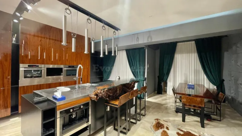 Kirayə verilir 3 otaqlı Mənzil Yeni tikili 160 m² Xətai m. - şəkil 6