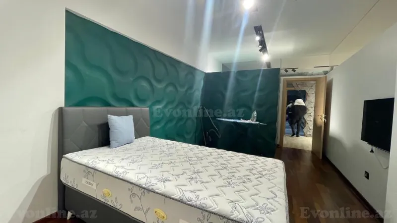 Kirayə verilir 3 otaqlı Mənzil Yeni tikili 160 m² Xətai m. - şəkil 15