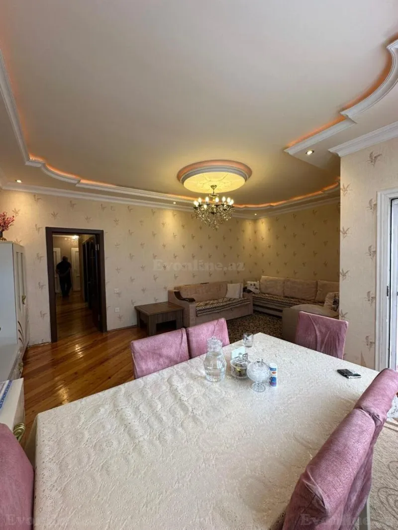 Satılır 3 otaqlı Mənzil Yeni tikili 100 m² Xalqlar Dostluğu m. - şəkil 4