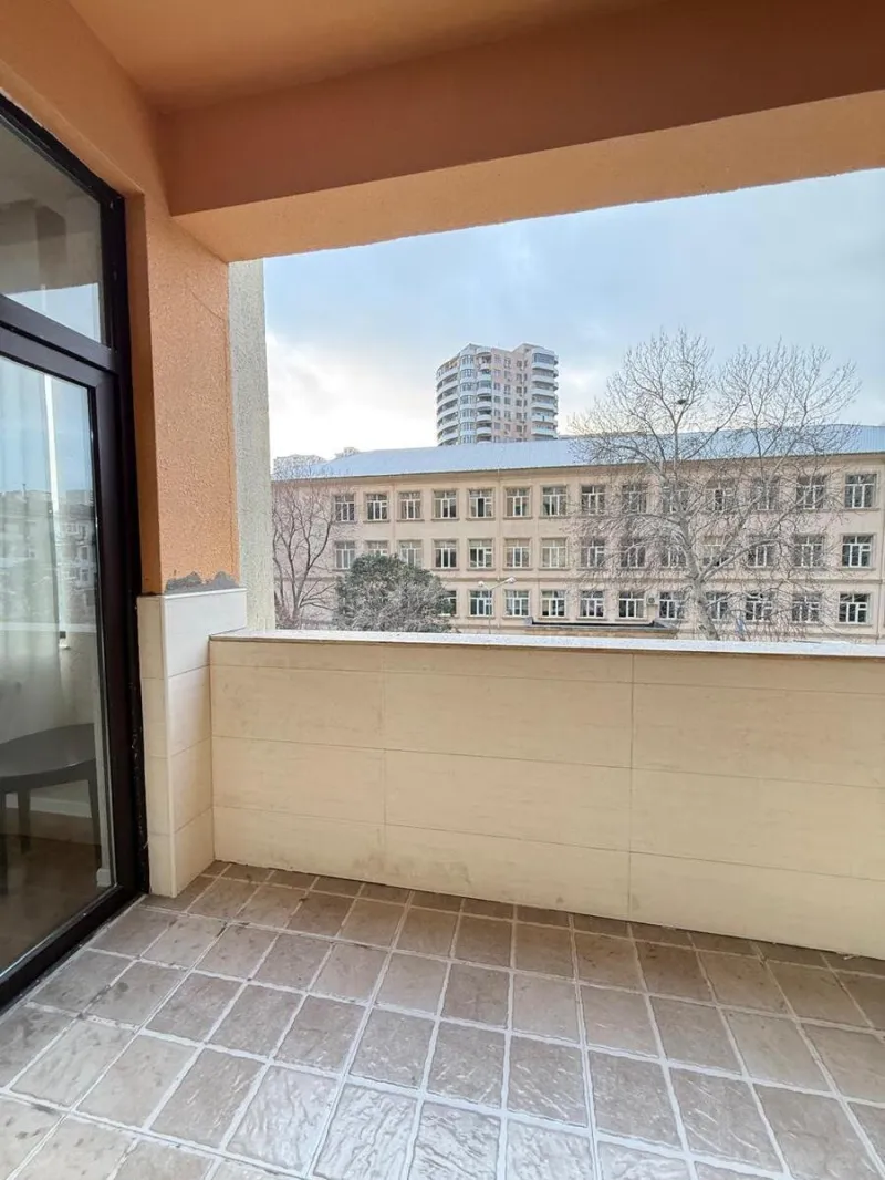 Kirayə verilir 3 otaqlı Mənzil Yeni tikili 125 m² Elmlər Akademiyası m. - şəkil 13