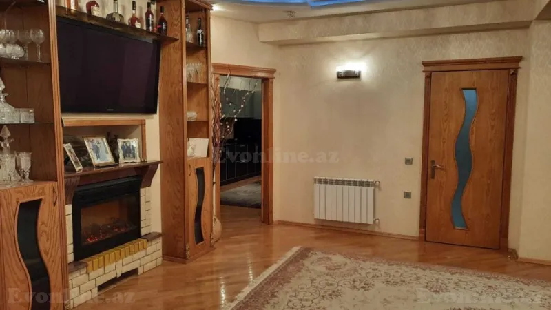 Satılır 4 otaqlı Mənzil Köhnə tikili 155 m² 9-cu mikrorayon - şəkil 3