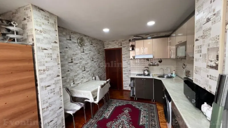 Satılır 4 otaqlı Mənzil Köhnə tikili 105 m² Əhmədli - şəkil 3