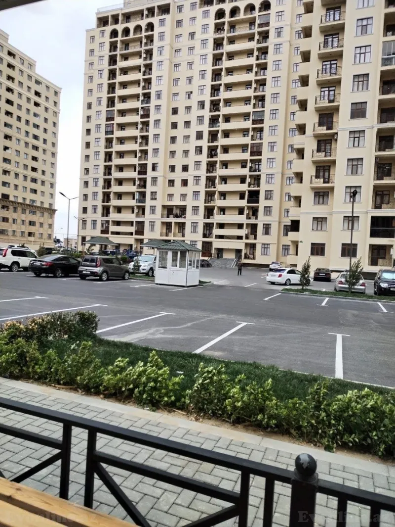 Satılır 3 otaqlı Mənzil Yeni tikili 121 m² Bayıl