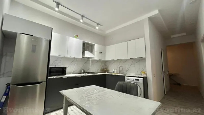 Kirayə verilir 2 otaqlı Mənzil Yeni tikili 80 m² 28 May m. - şəkil 2