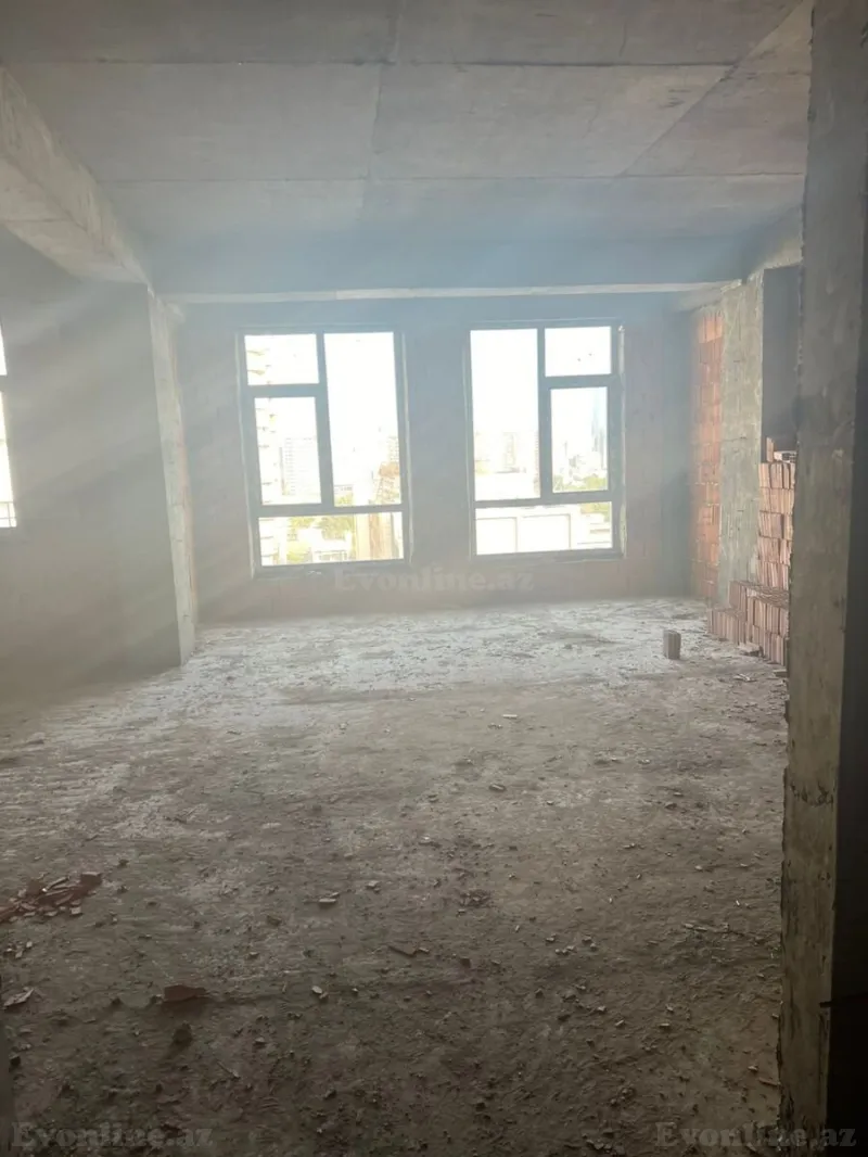 Satılır 3 otaqlı Mənzil Yeni tikili 118 m² 28 May m. - şəkil 3