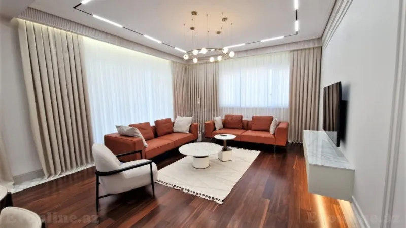 Kirayə verilir 3 otaqlı Mənzil Yeni tikili 160 m² Xətai r.
