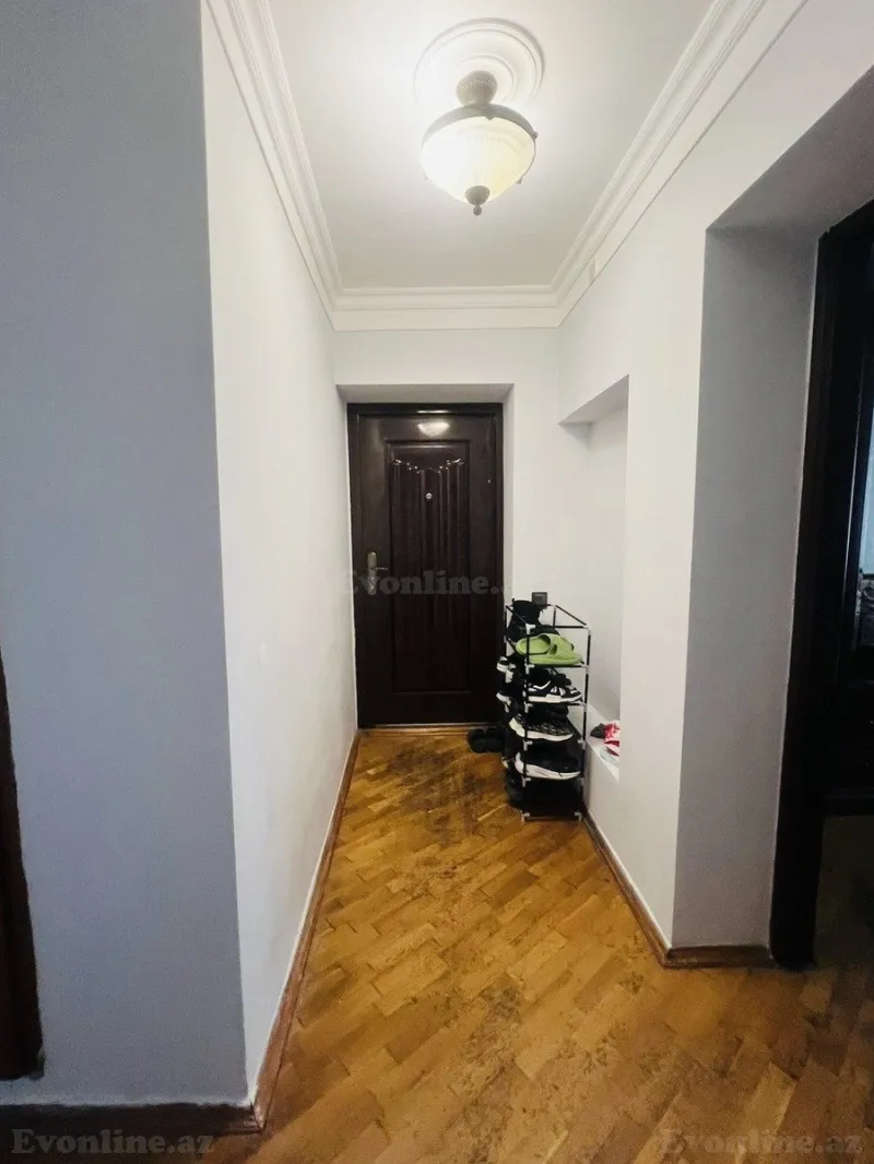 Satılır 3 otaqlı Mənzil Köhnə tikili 86 m² Gənclik m. - şəkil 4