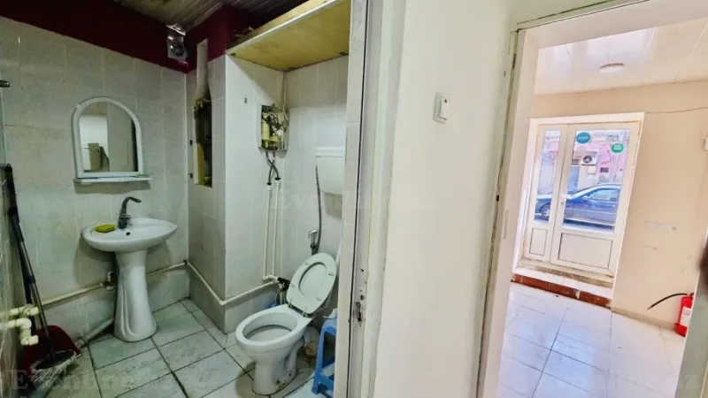 Kirayə verilir Ofis 21 m² Nizami m. - şəkil 4