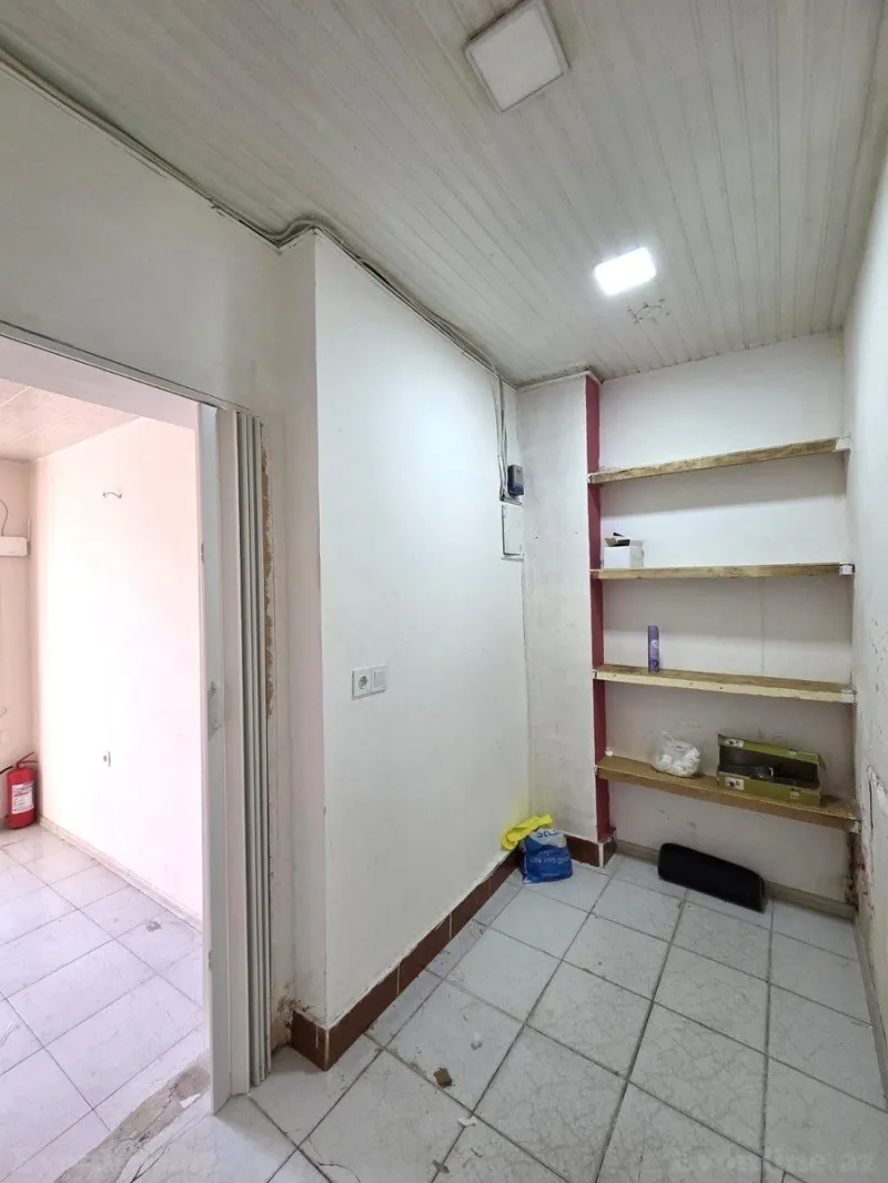 Kirayə verilir Ofis 21 m² Nizami m. - şəkil 8