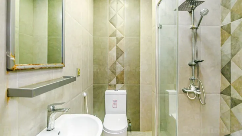 Satılır 5 otaqlı Mənzil Köhnə tikili 138 m² 8 Noyabr m. - şəkil 19