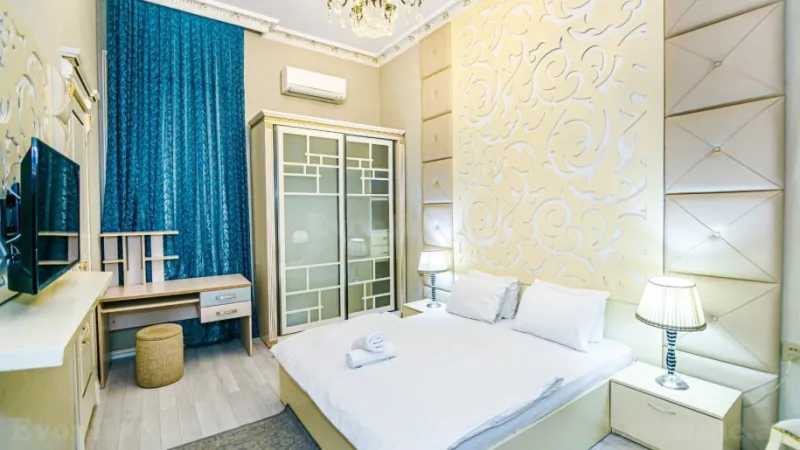 Satılır 5 otaqlı Mənzil Köhnə tikili 138 m² 8 Noyabr m. - şəkil 20