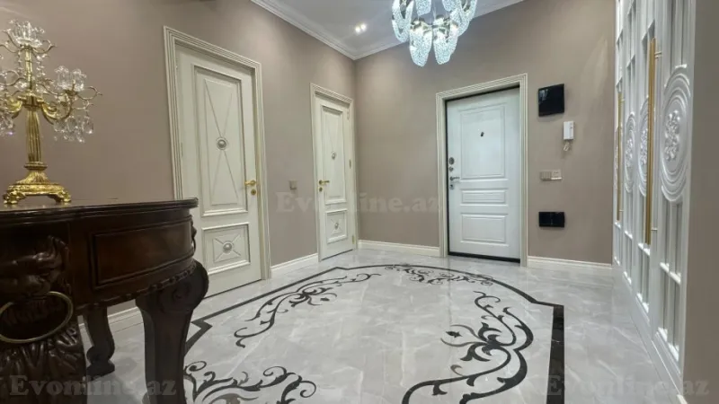 Satılır 3 otaqlı Mənzil Yeni tikili 130 m² Gənclik m. - şəkil 14