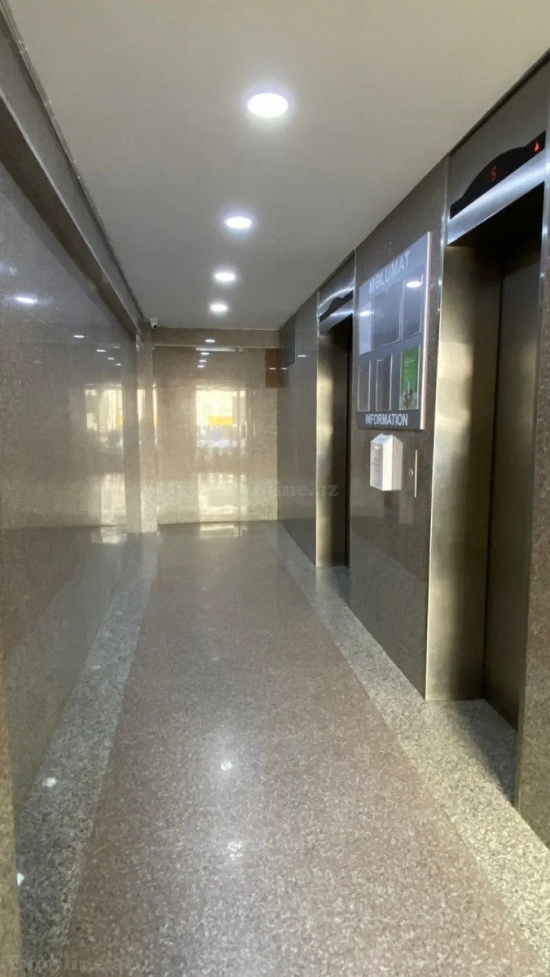 Kirayə verilir 3 otaqlı Mənzil Yeni tikili 130 m² Xətai m. - şəkil 14