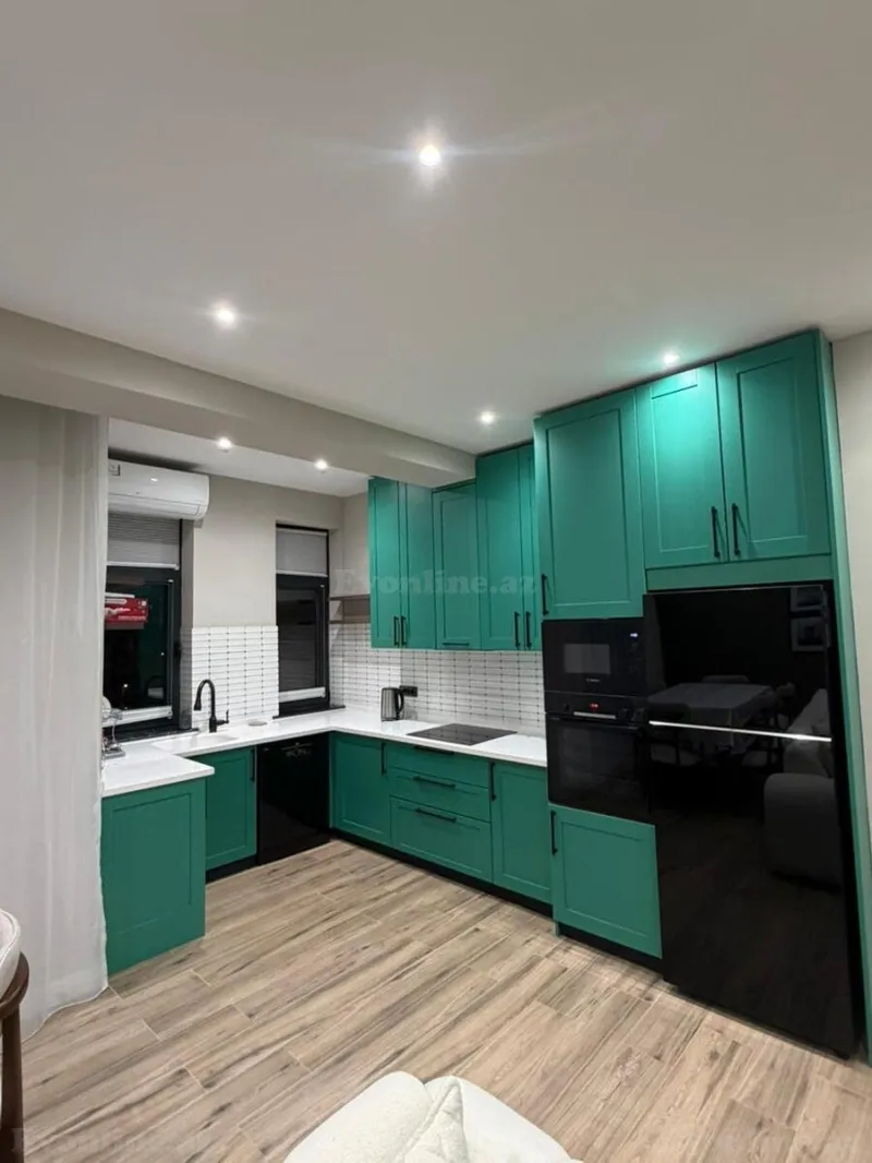 Kirayə verilir 2 otaqlı Mənzil Yeni tikili 97 m² Nizami m. - şəkil 6