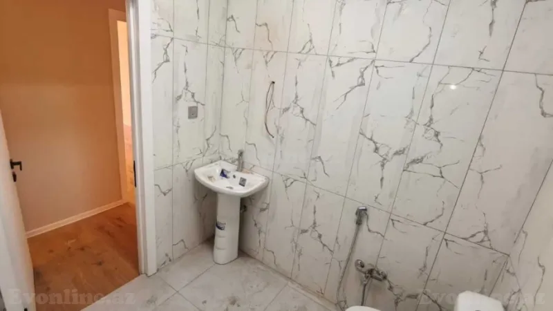 Satılır 2 otaqlı Mənzil Yeni tikili 78 m² 8 Noyabr m. - şəkil 9
