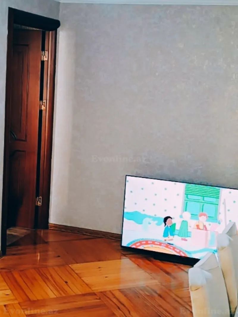 Satılır 2 otaqlı Mənzil Köhnə tikili 45 m² Yasamal - şəkil 3