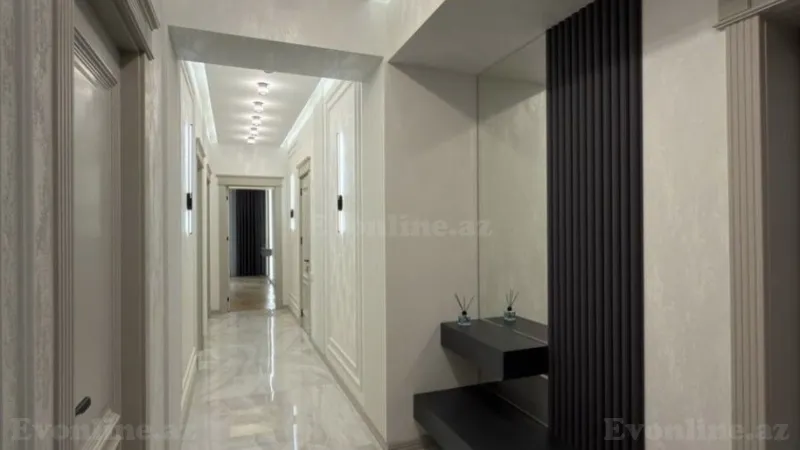 Satılır 3 otaqlı Mənzil Yeni tikili 127 m² 4-cü mikrorayon - şəkil 3