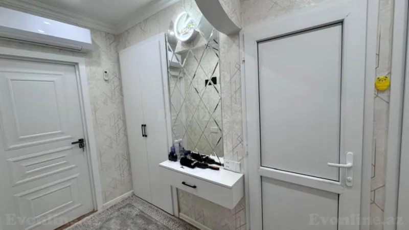 Satılır 2 otaqlı Mənzil Köhnə tikili 60 m² 8-ci mikrorayon - şəkil 11