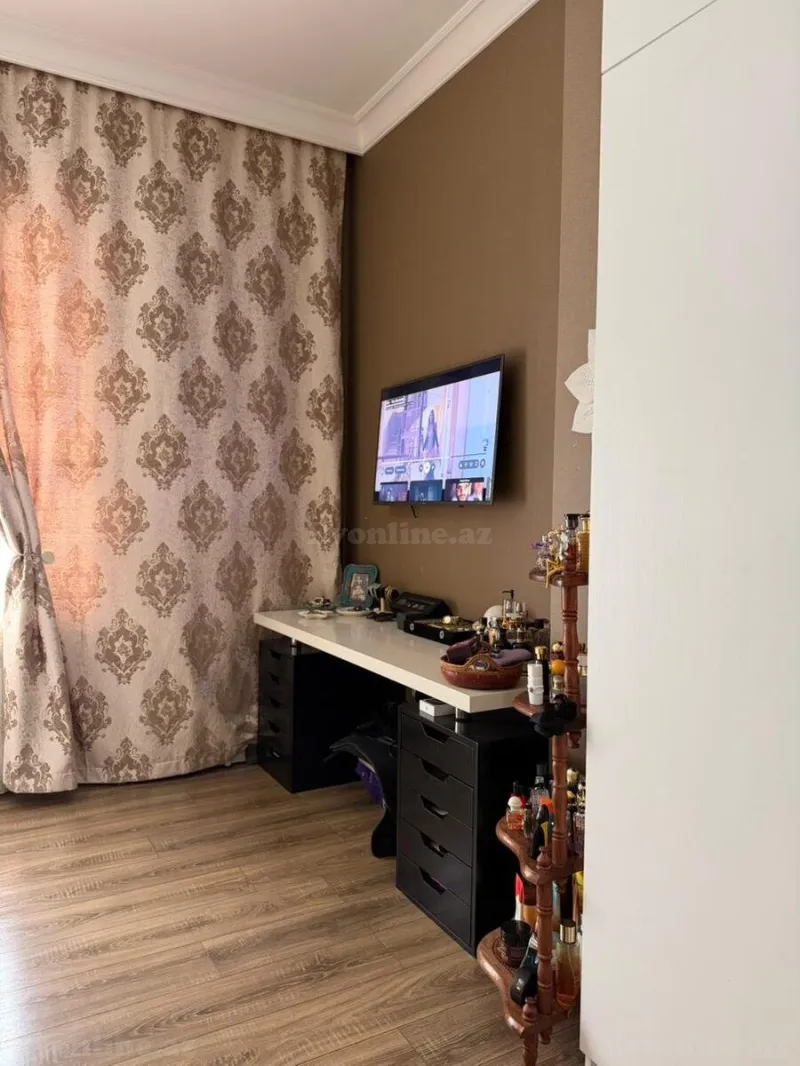 Satılır 4 otaqlı Mənzil Yeni tikili 150 m² Yasamal - şəkil 22