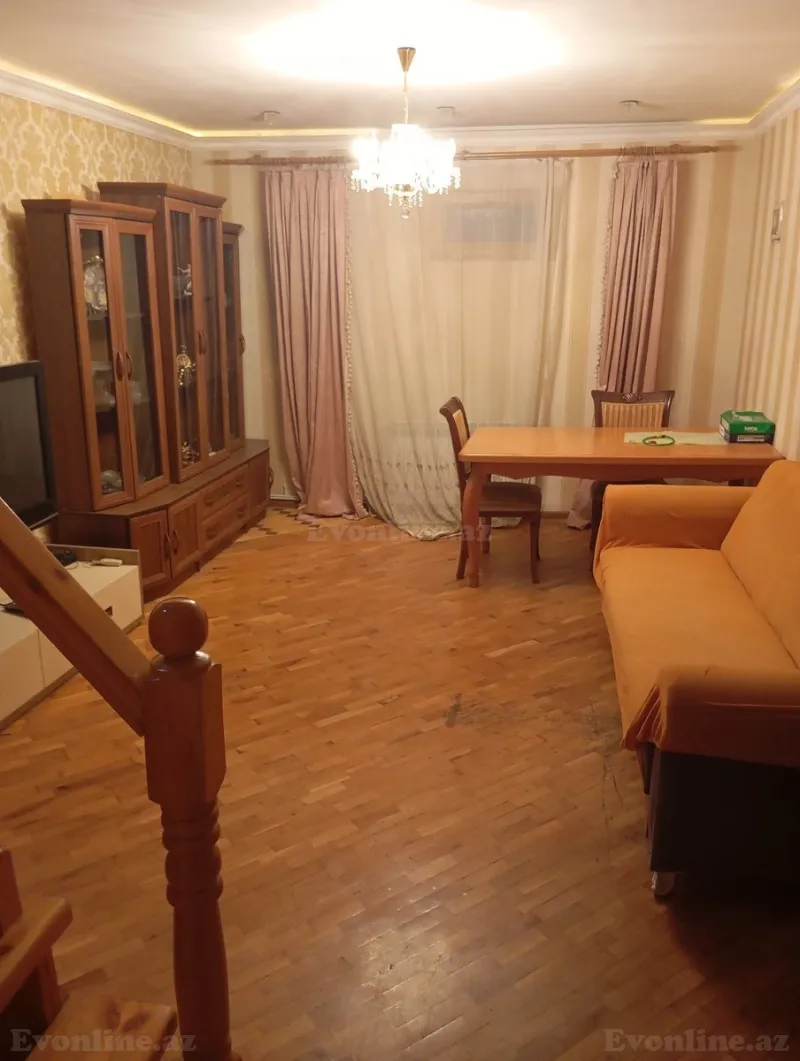 Satılır 2 otaqlı Mənzil Köhnə tikili 60 m² Sahil m.
