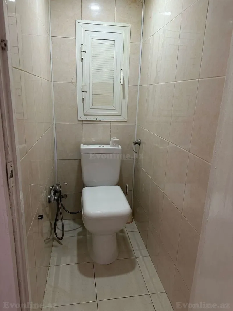 Kirayə verilir 2 otaqlı Mənzil Köhnə tikili 60 m² Neftçilər m. - şəkil 3