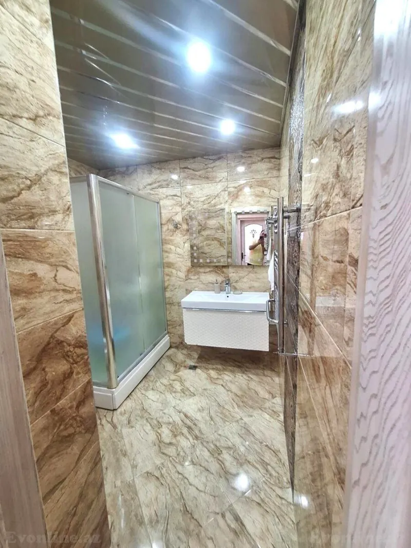 Satılır 4 otaqlı Mənzil Yeni tikili 220 m² Nəsimi r. - şəkil 12