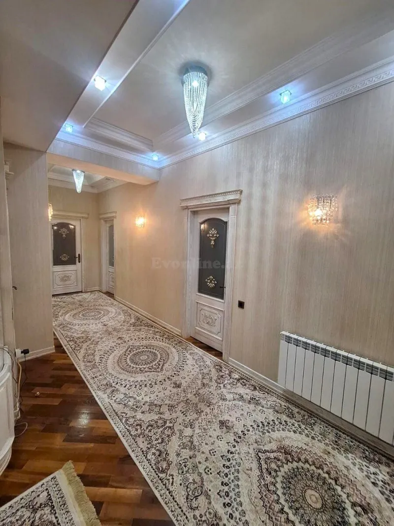 Satılır 4 otaqlı Mənzil Yeni tikili 220 m² Nəsimi r. - şəkil 15