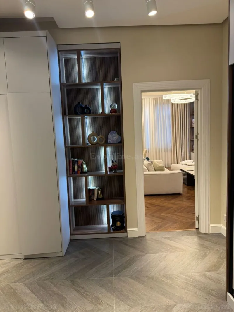 Satılır 2 otaqlı Mənzil Yeni tikili 88 m² Nərimanov r. - şəkil 4