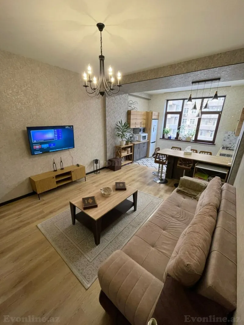 Kirayə verilir 2 otaqlı Mənzil Yeni tikili 70 m² 28 May m.