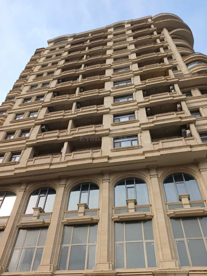 Satılır 4 otaqlı Mənzil Yeni tikili 200 m² Nizami m. - şəkil 9