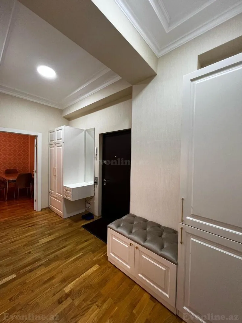 Kirayə verilir 2 otaqlı Mənzil Yeni tikili 65 m² Neftçilər m. - şəkil 4