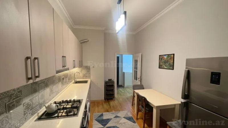 Kirayə verilir 2 otaqlı Mənzil Yeni tikili 65 m² Neftçilər m. - şəkil 5