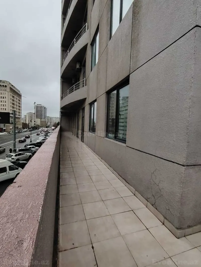 Kirayə verilir Ofis 157 m² Gənclik m. - şəkil 11