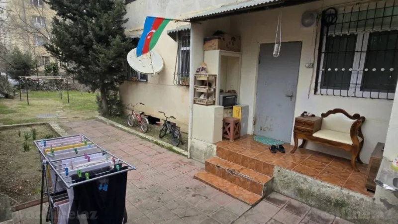Satılır 2 otaqlı Mənzil Köhnə tikili 65 m² Yasamal - şəkil 13