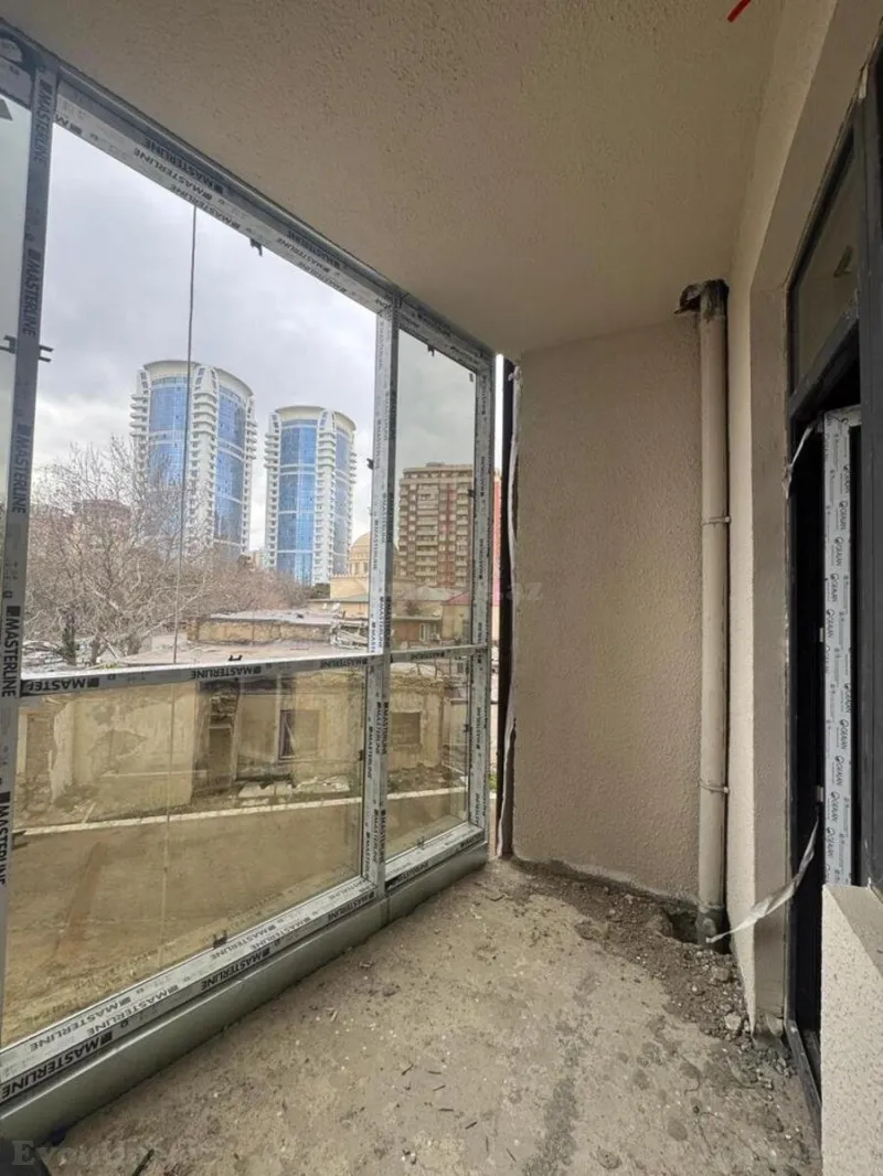 Satılır 3 otaqlı Mənzil Yeni tikili 163 m² Nəsimi r. - şəkil 4