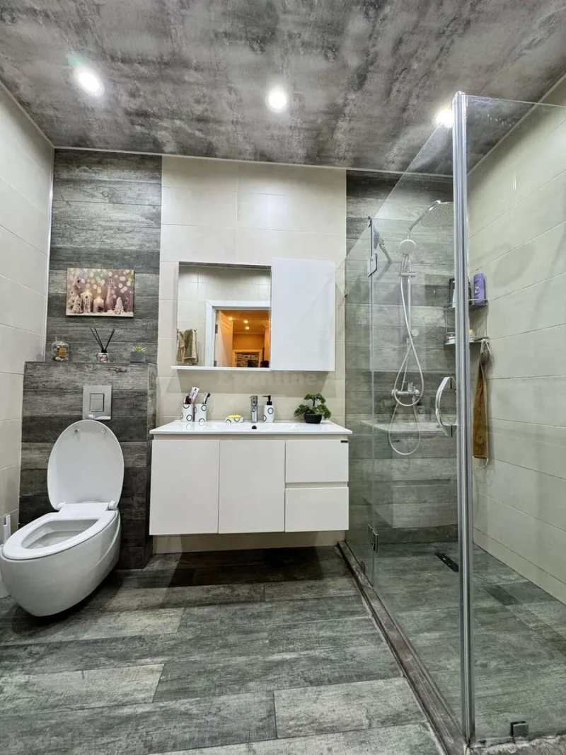 Satılır 3 otaqlı Mənzil Yeni tikili 99 m² 8 Noyabr m. - şəkil 12