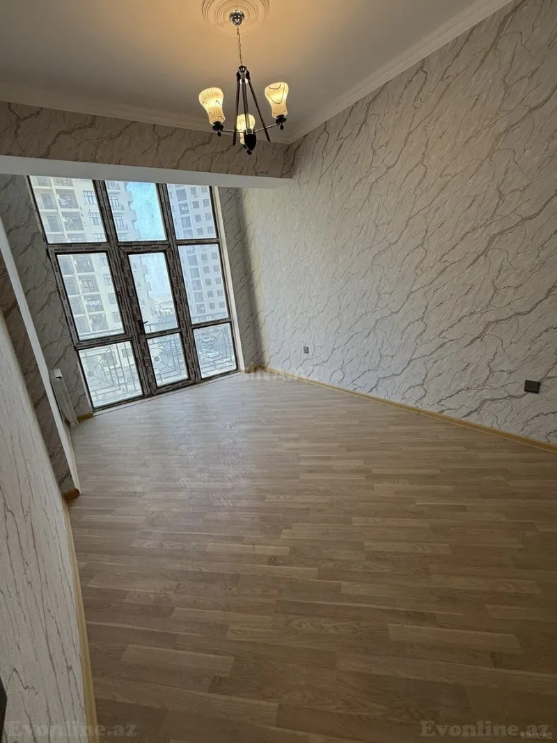 Satılır 3 otaqlı Mənzil Yeni tikili 100 m² Səbail r. - şəkil 3
