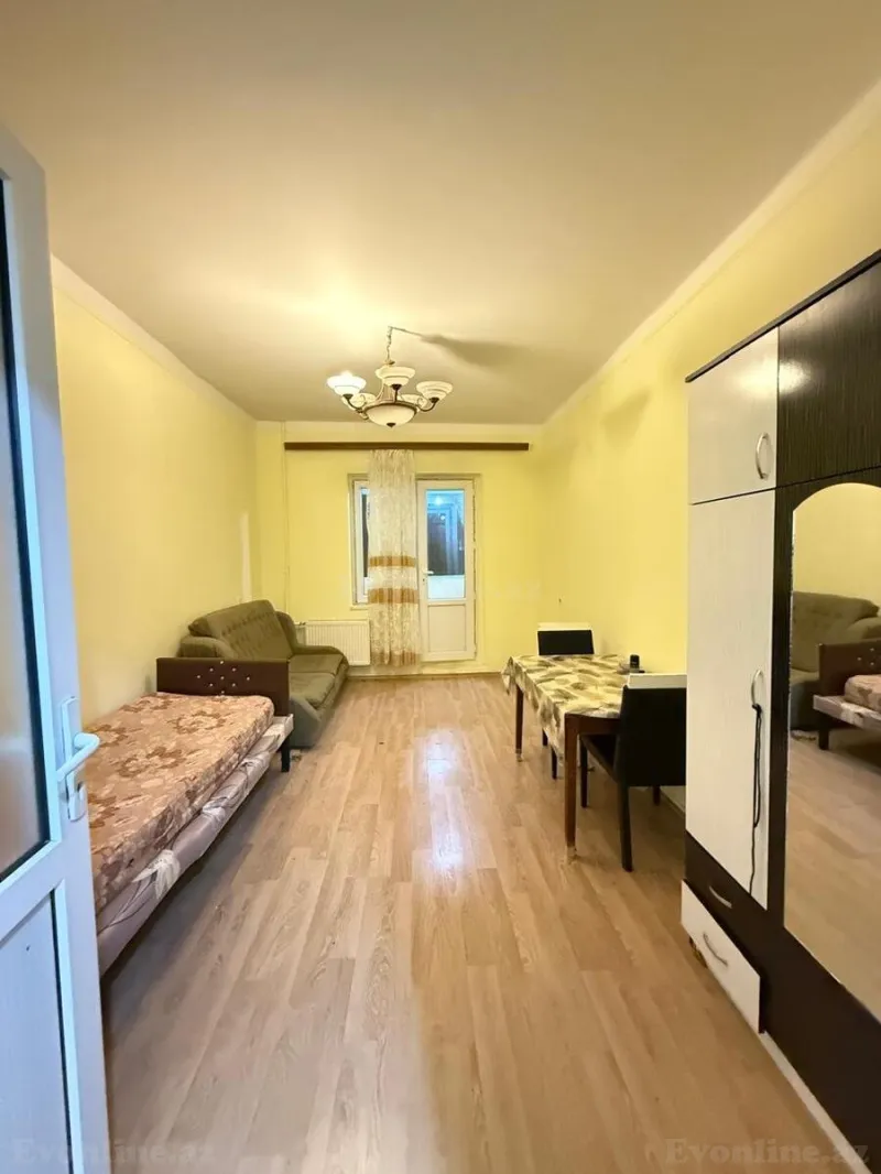 Satılır 1 otaqlı Mənzil Köhnə tikili 45 m² Yeni Yasamal - şəkil 4
