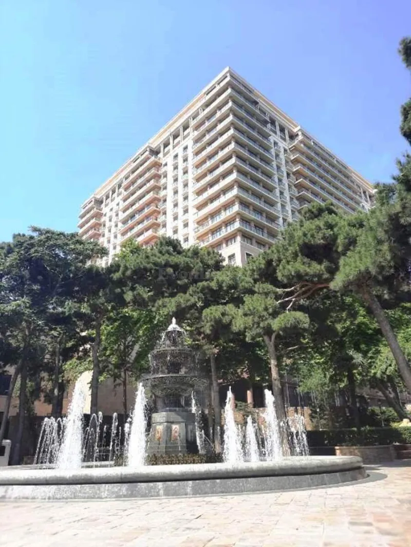 Satılır 4 otaqlı Mənzil Yeni tikili 220 m² Nizami m. - şəkil 2