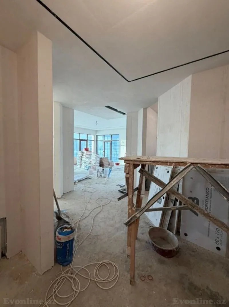 Satılır 4 otaqlı Mənzil Yeni tikili 220 m² Nizami m. - şəkil 3