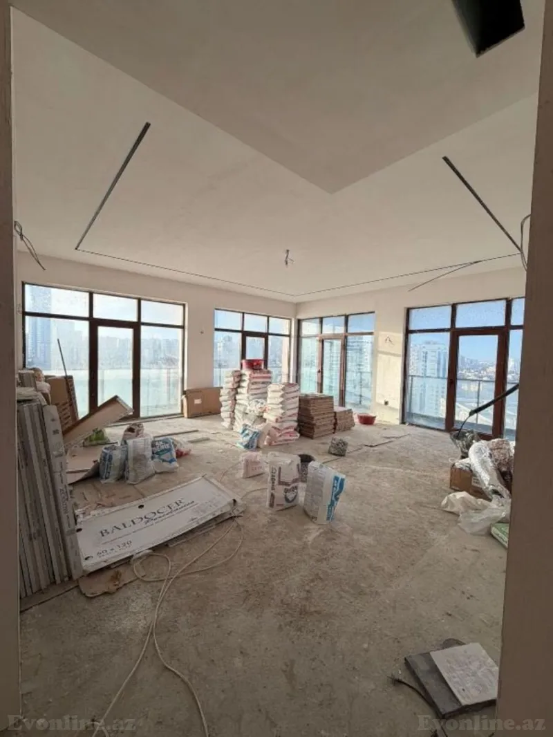 Satılır 4 otaqlı Mənzil Yeni tikili 220 m² Nizami m. - şəkil 4