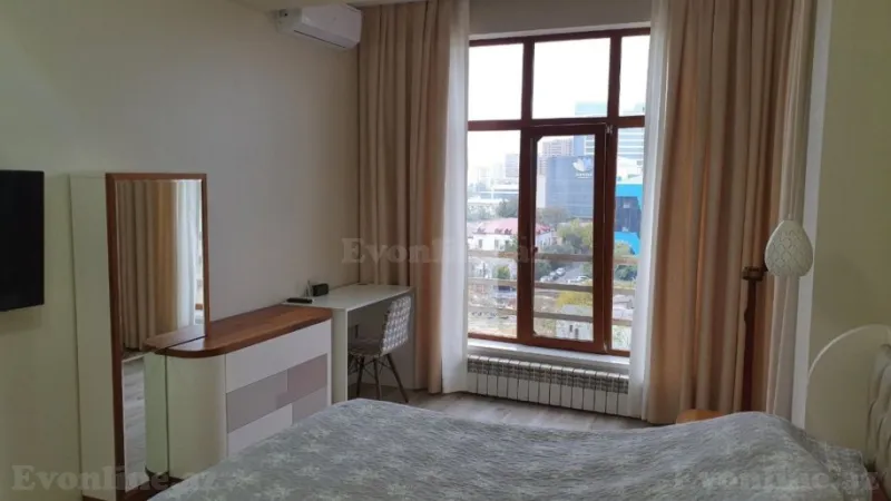 Satılır 3 otaqlı Mənzil Yeni tikili 162 m² Xətai m. - şəkil 4