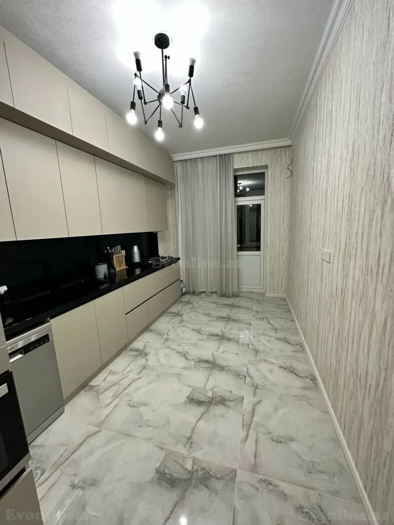 Satılır 3 otaqlı Mənzil Yeni tikili 145 m² Yasamal r. - şəkil 11