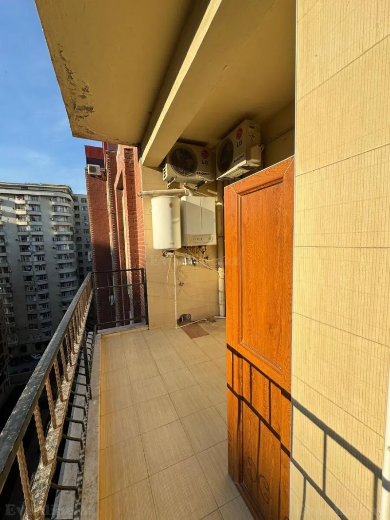 Kirayə verilir 4 otaqlı Mənzil Yeni tikili 220 m² Nəriman Nərimanov m. - şəkil 11