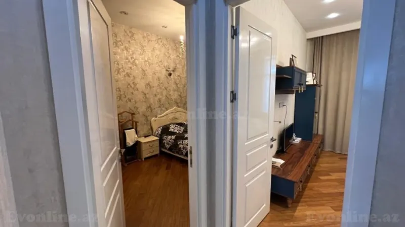 Satılır 3 otaqlı Mənzil Köhnə tikili 90 m² Yasamal - şəkil 12