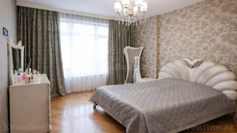 Satılır 3 otaqlı Mənzil Yeni tikili 125 m² 8 Noyabr m. - şəkil 4