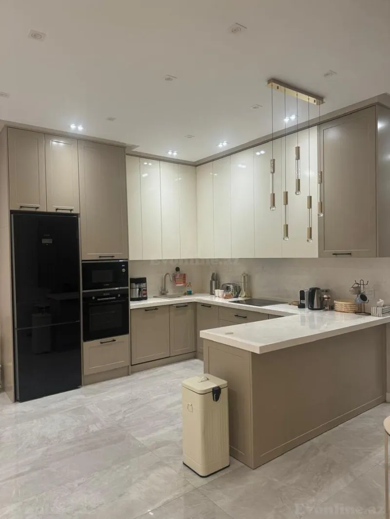 Kirayə verilir 3 otaqlı Mənzil Yeni tikili 150 m² Elmlər Akademiyası m. - şəkil 19