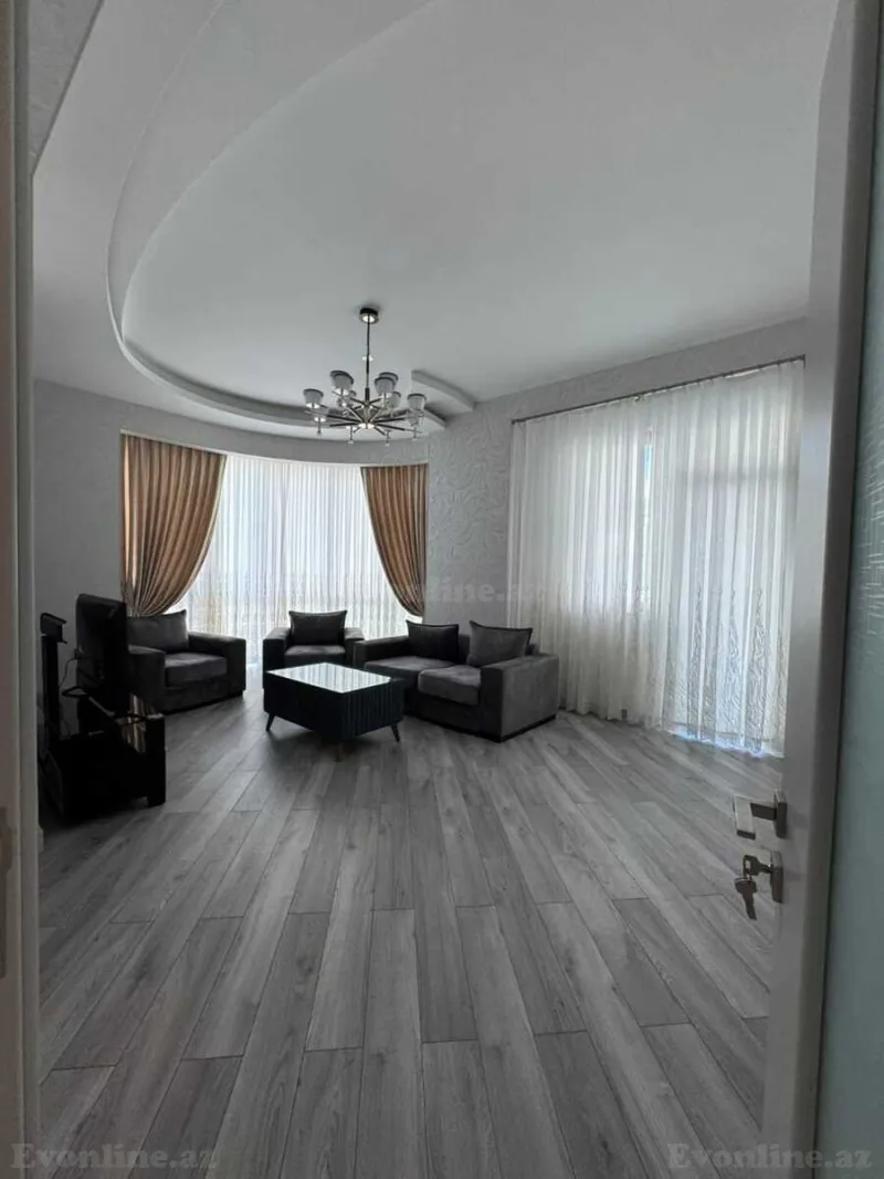 Kirayə verilir 3 otaqlı Mənzil Yeni tikili 130 m² 28 May m. - şəkil 2