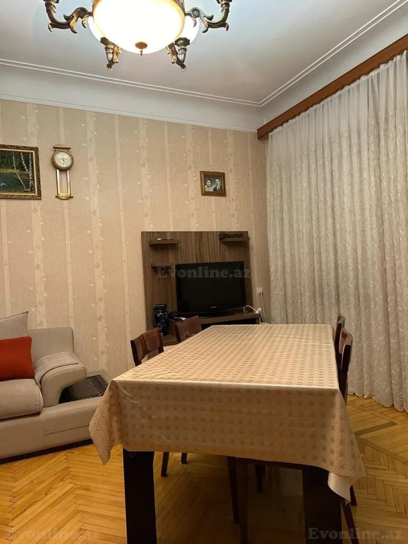 Kirayə verilir 3 otaqlı Mənzil Köhnə tikili 100 m² Nəsimi r. - şəkil 3