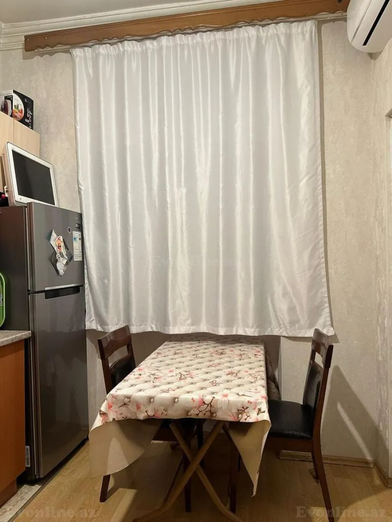 Kirayə verilir 3 otaqlı Mənzil Köhnə tikili 100 m² Nəsimi r. - şəkil 5